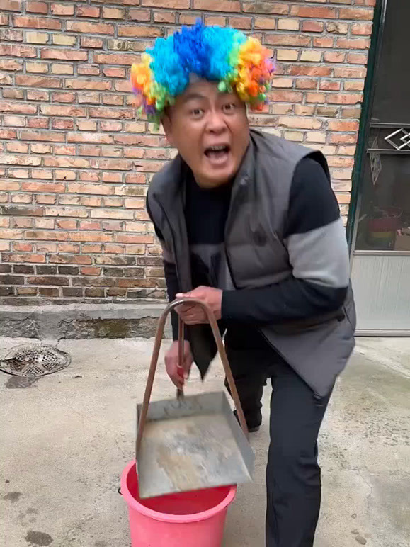 依依小宝贝吖的2026年合集1